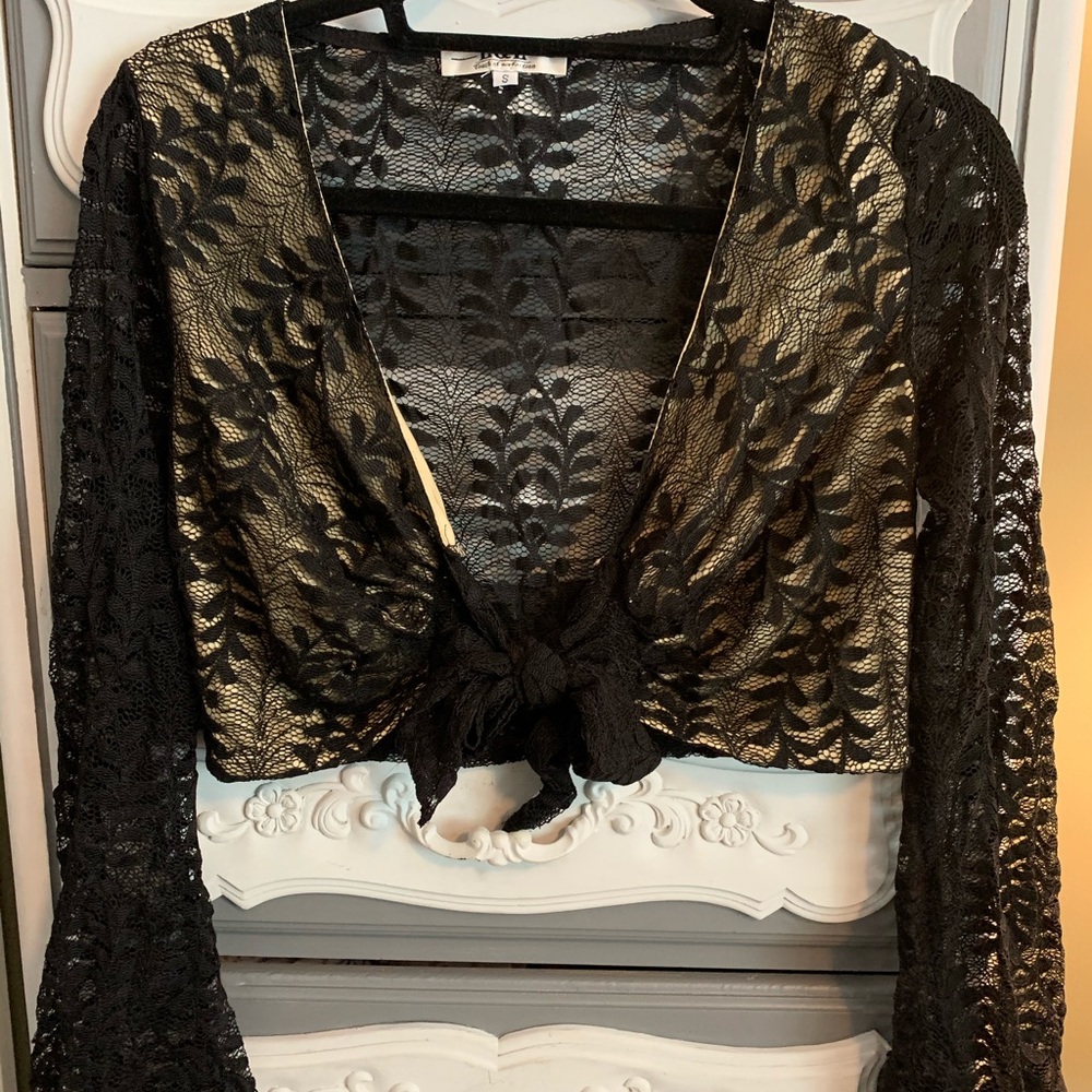 Black lace L&L Top